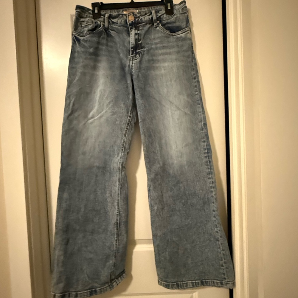 Light Blue Wide-Leg Jeans